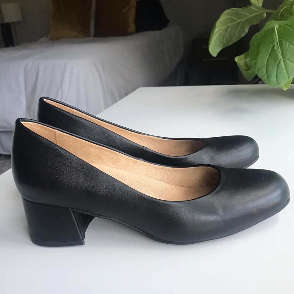 Naturalizer Donelle Classic Pump